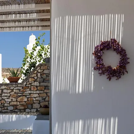 Big Blue Sunset View Angairiá